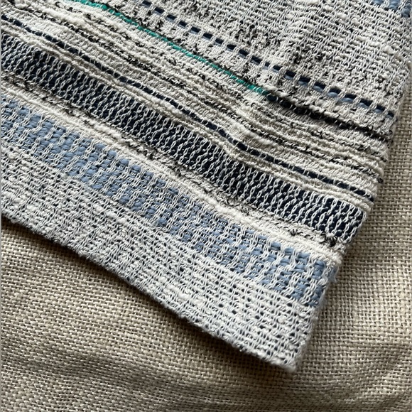 White and blue Tweed Skirt - Picture 7 of 8